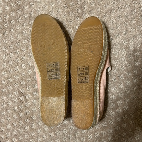 Brand new never worn  pink espadrilles - Picture 2 of 2